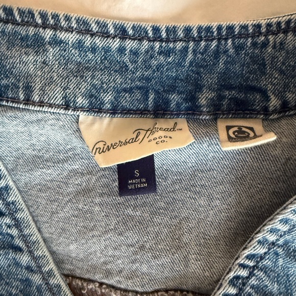 Universal Thread Blue Denim Vest - Picture 4 of 7